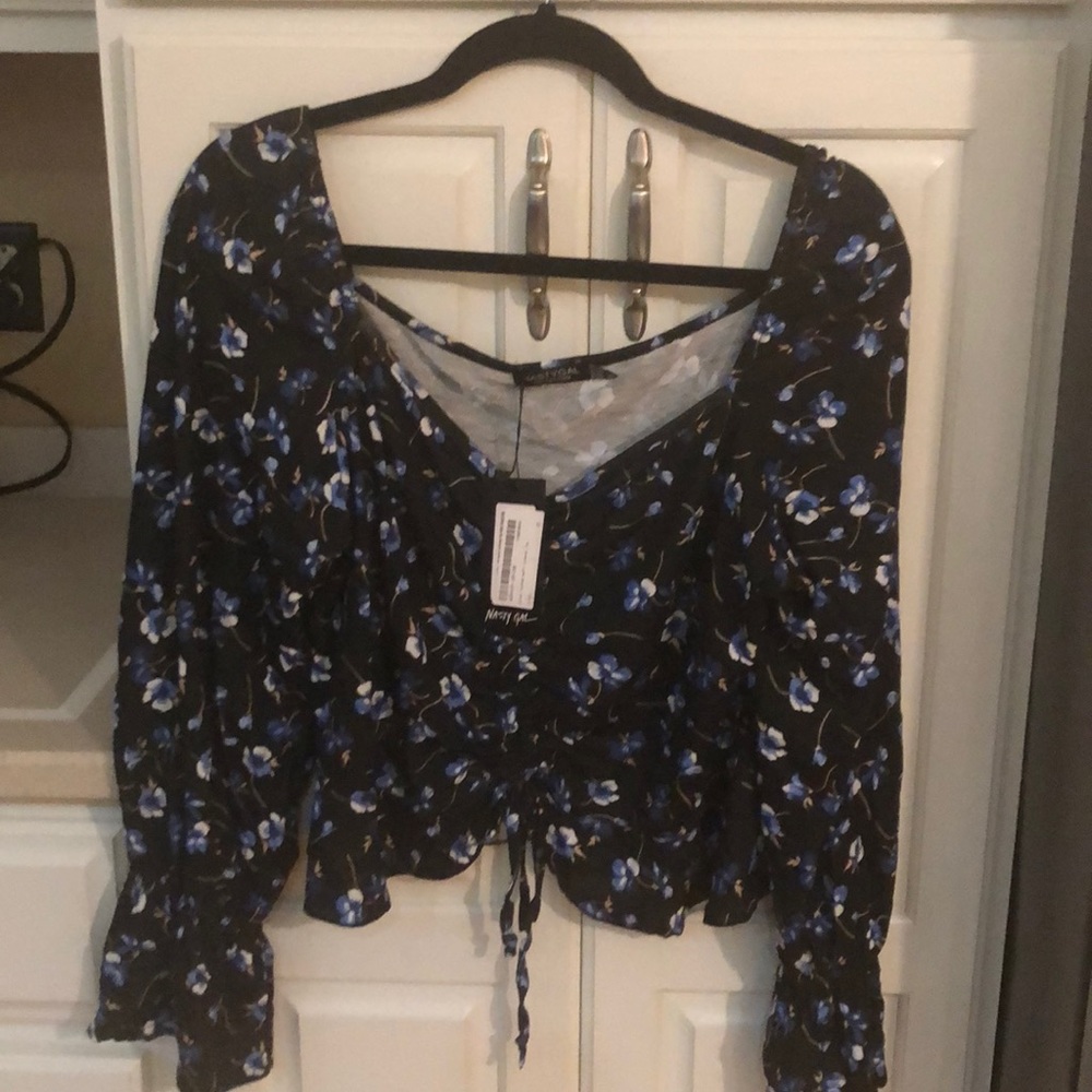 Nasty Gal Crop top